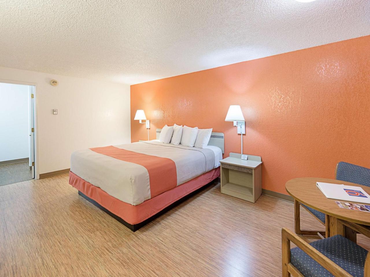 Motel 6 Gold Beach Exterior photo
